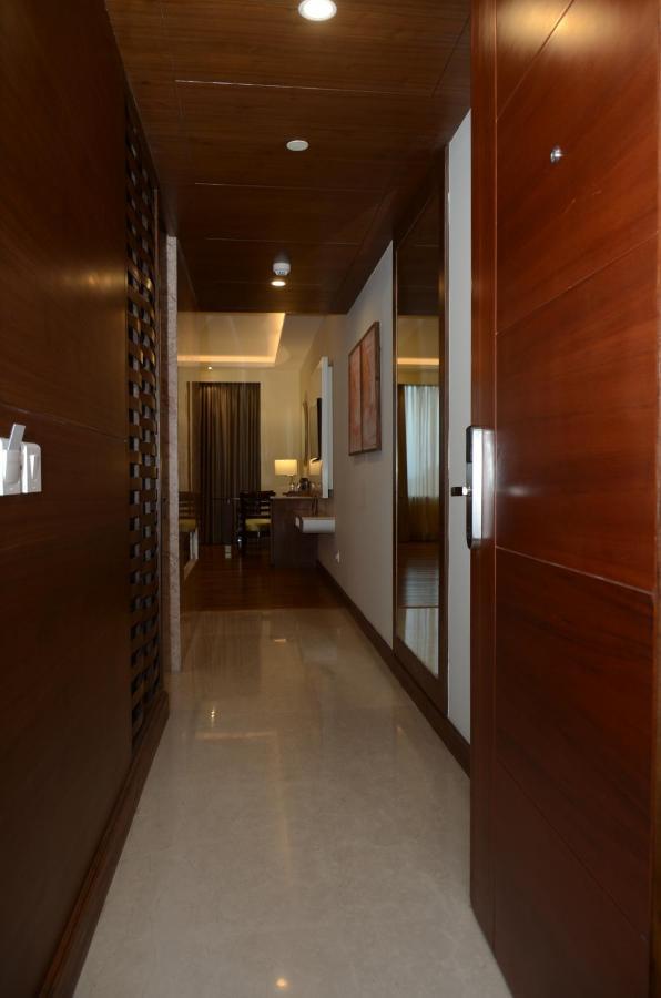 Viraj Sarovar Portico จามมู ภายนอก รูปภาพ